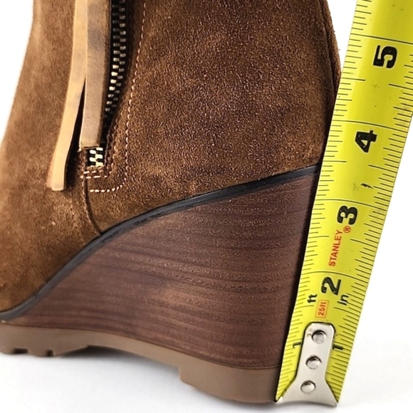 Fabianelli Tan Suede Lined Ankle Boots Almond Toe Stacked Wedge Sole Size 39 - Picture 16 of 16